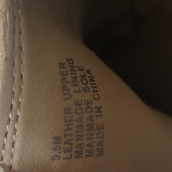 ALEX MARIE WOMEN'S CAMEL ANKLE BOOTS. SIZE 9.5 - Picture 6 of 11